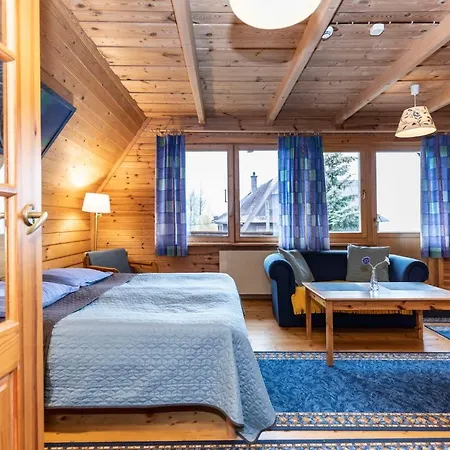 Koisowka Oda ve Kahvaltı 3*